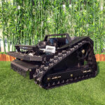 Brushless Motor Remote Mowing Tank (VTLM600)