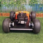Remote-controlled Wheeled Mowing Robot (VTW550-90) With Turf Tires - Image 3